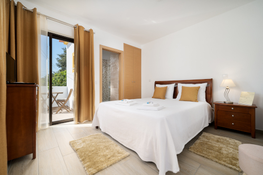 Quarto Exemplo - Room